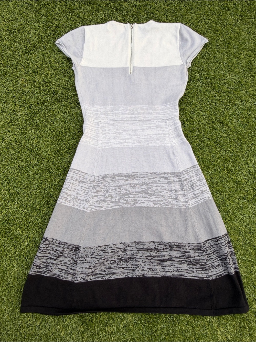 Philosophy Striped Ombre Midi Dress in White, Gray & Black - Picture 9 of 11